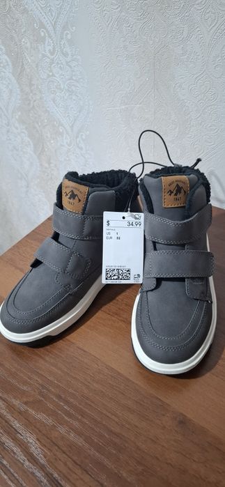 Демисезонные ботинки H&M 32