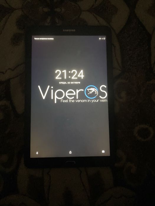 Продам хороший планшет Galaxy Tab E SM-T561