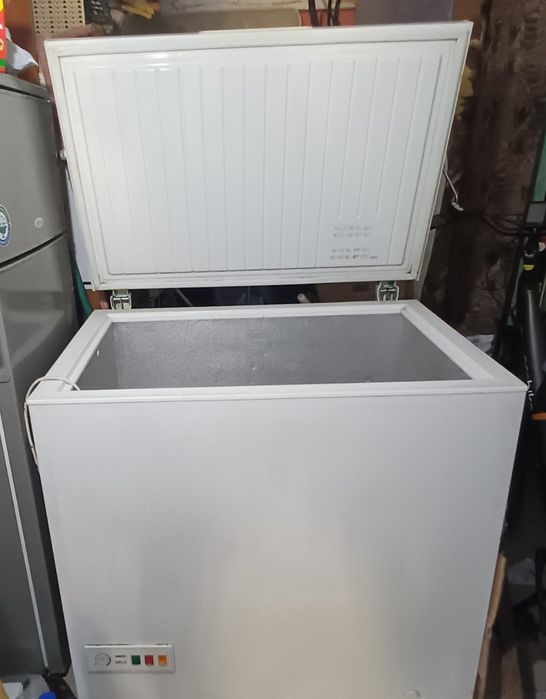 Фризери          .