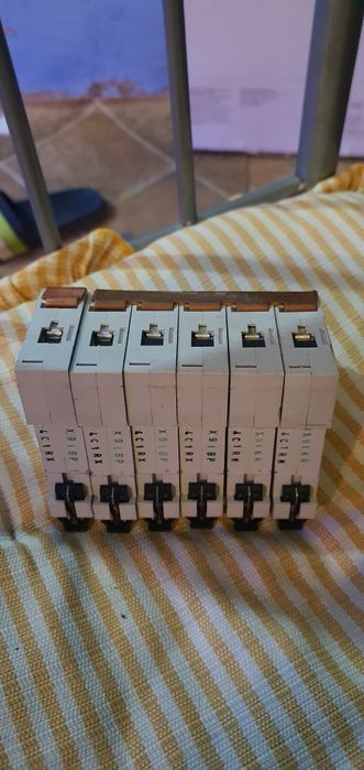 Întrerupător de supracurent; 230/400VAC;