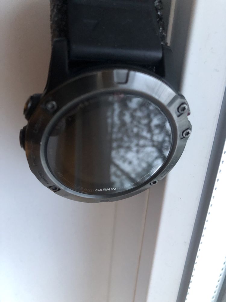 Garmin Fenix 5X.