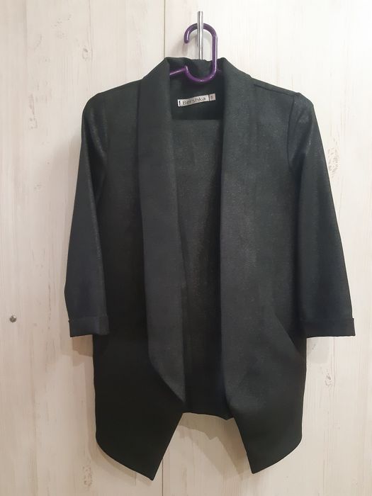 Продам костюм в идеальном состоянии