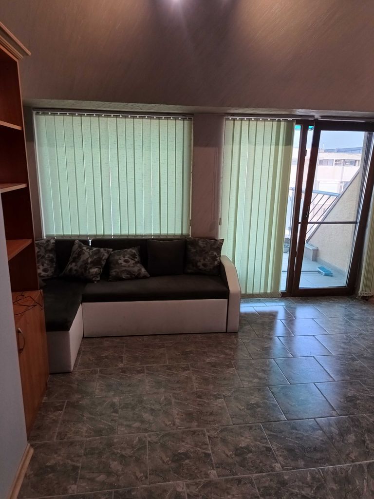 Дава се под наем Двустаен апартамент в Плевен, Дружба 1 - 60 кв.м за 331.5 € - Снимка #13
