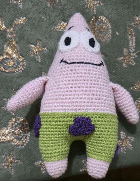 Ръчно плетени играчки и ключодържатели