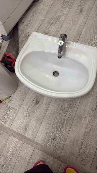 Продам раковину б/у