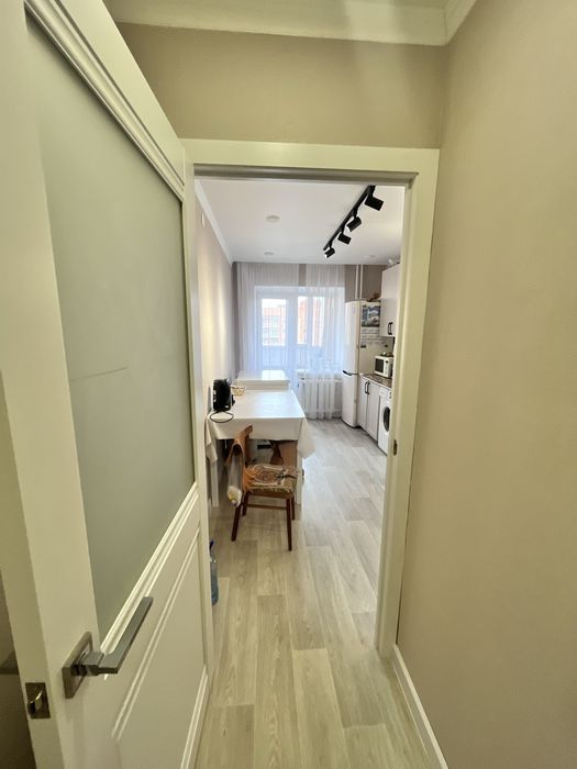 Продам полноценную 1 - комнатную квартиру