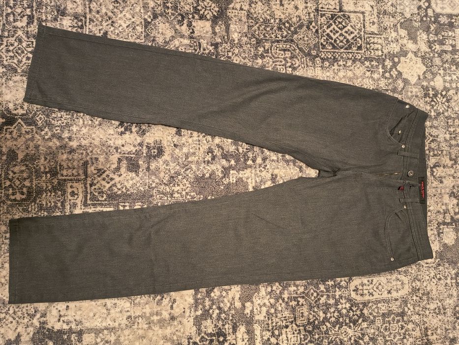 Pantaloni  casual Pierre Cardin