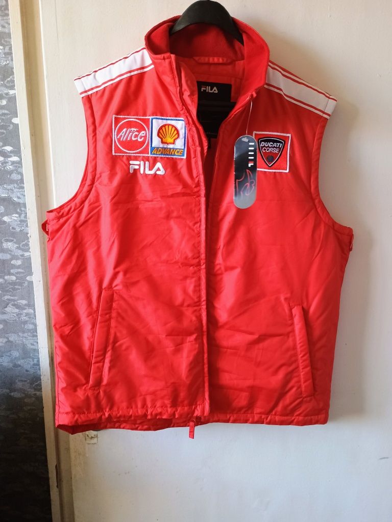 Елек на Fila нов с етикет