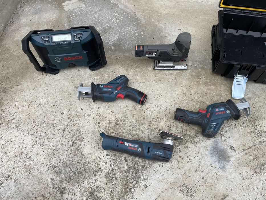 Vand scule bosch 12v
