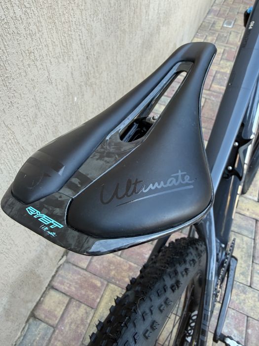 Cube reaction pro C62 P carbon