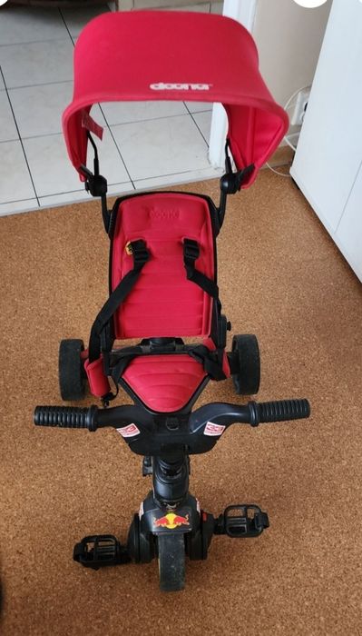 Детска триколка 3 в 1.сгъва се много копкатно за секунда,триколка