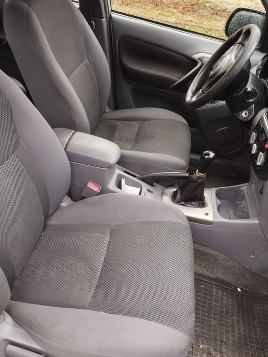 Toyota Rav4 на части