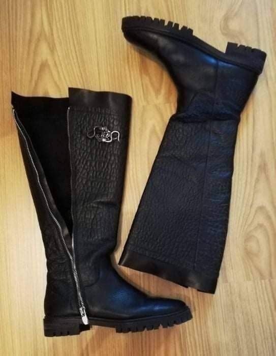 Продавам Ботуши и боти Естествена кожа