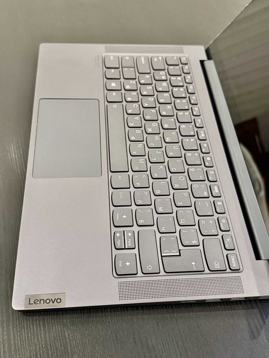 Lenovo Yoga Slim 7 – i7-1165G7–16GB–1TB–Перфектен – Fabric Edition