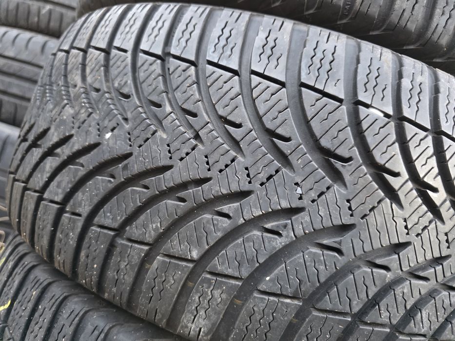 4бр Зимни гуми 195 45 16 - Michelin