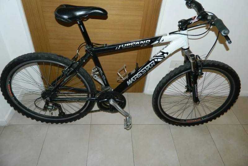 Bicicletă MTB 26", full Shimano, cadru aluminiu ultra-ușor, impecabilă