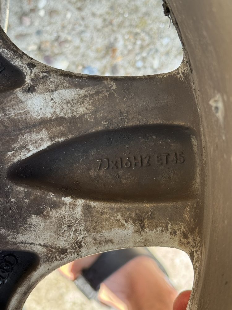 4 броя алуминиеви джанти Audi/VW/Skoda/Seat 16"