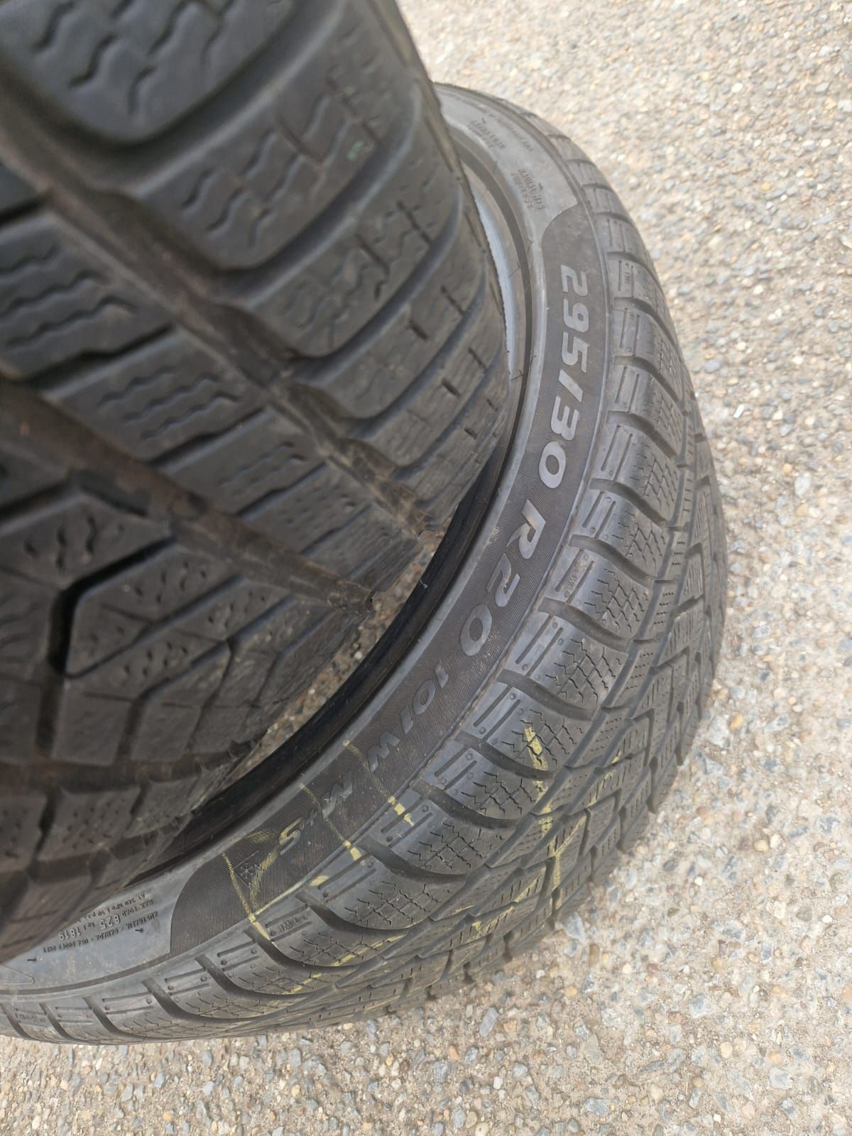 295/30R20 101W M+S Pirreli Sottozero 3 dot 2019