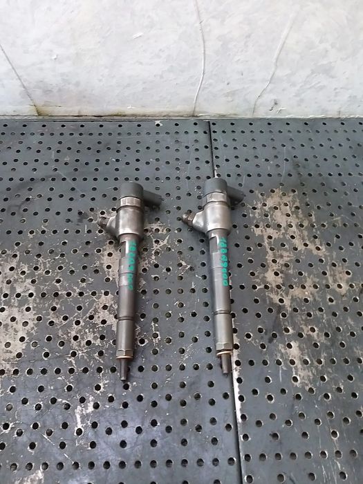 Injector 1.3 d fiat doblo 0445110083