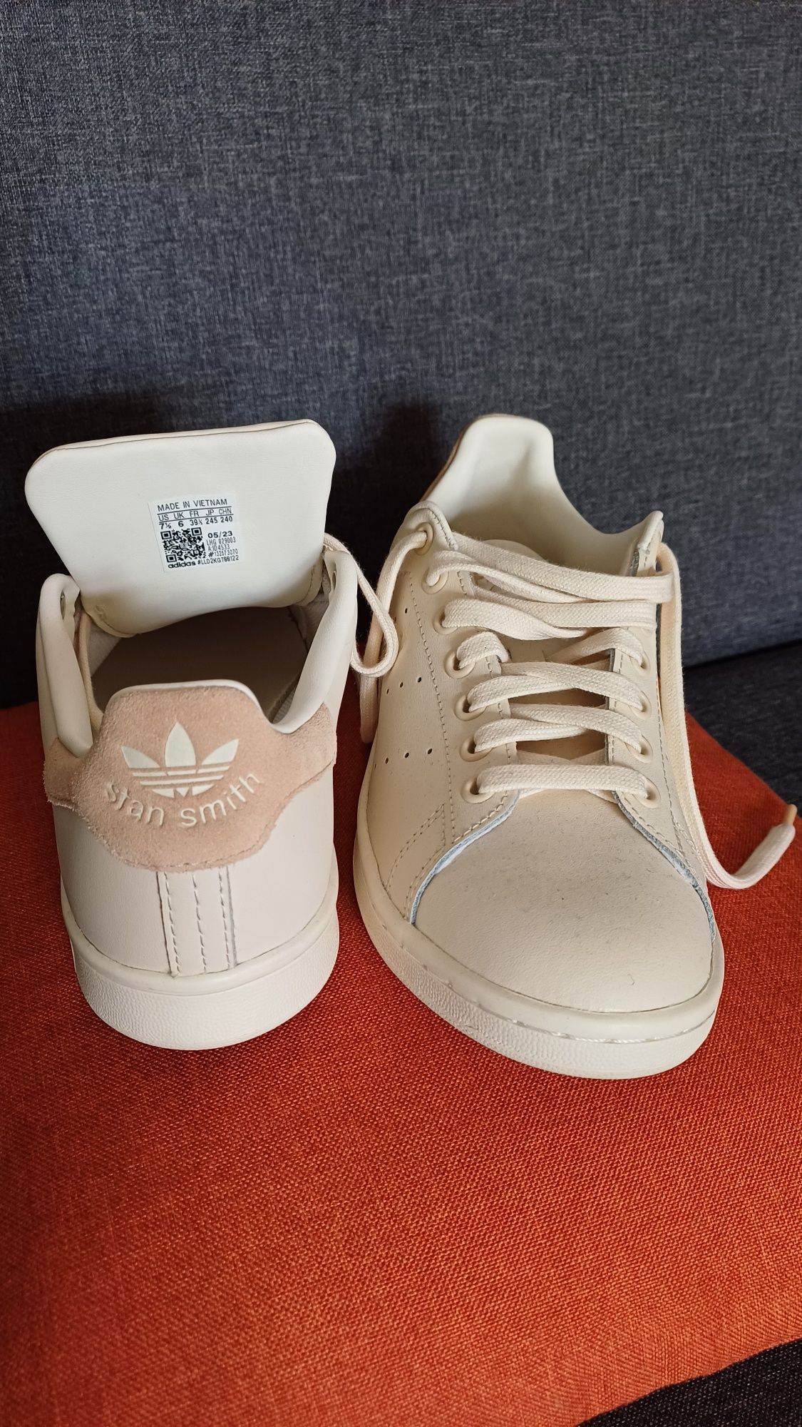 Adidas Stan Smith Endorsed by