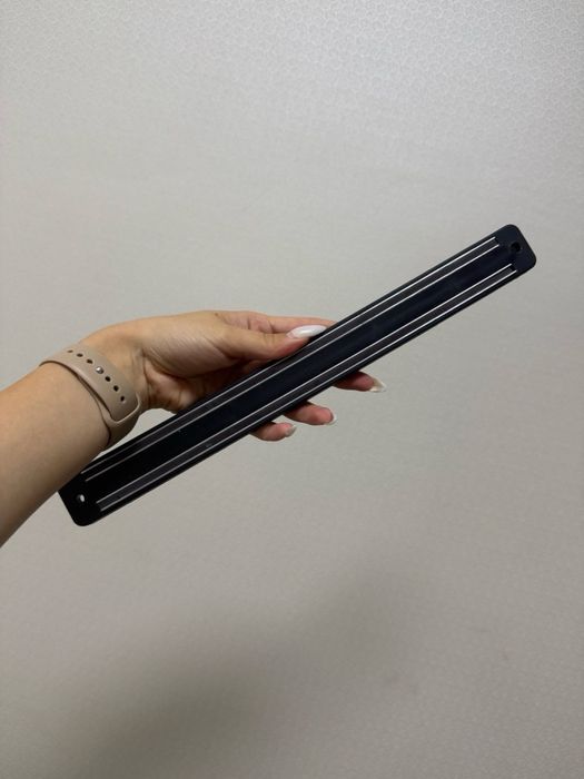 Магнит для ножей