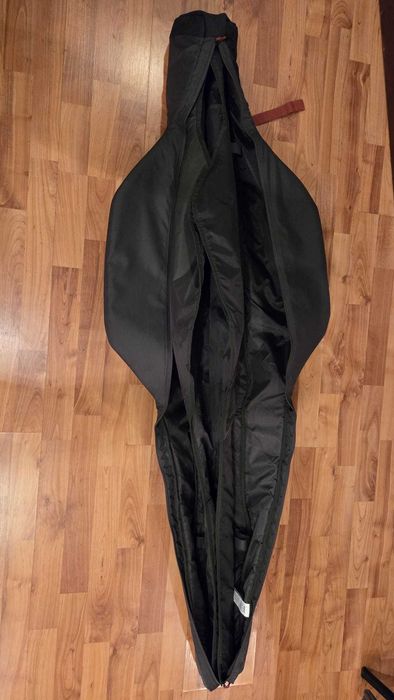 Lansete Okuma Custom Black, 3.90m, 3.5lbs, 3buc + Husa Caperlan