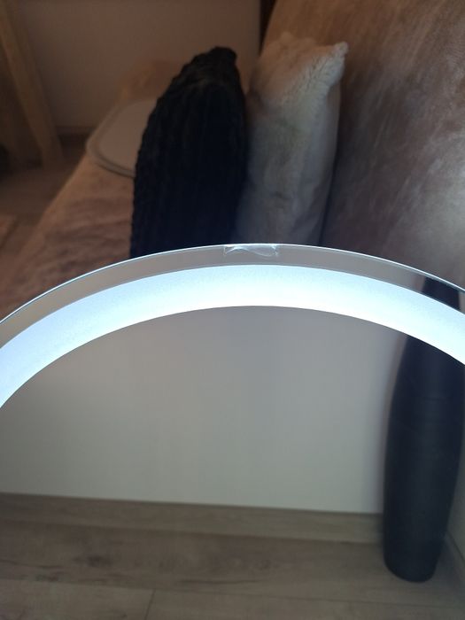 Oglinda led baie cu lumina si dezaburire