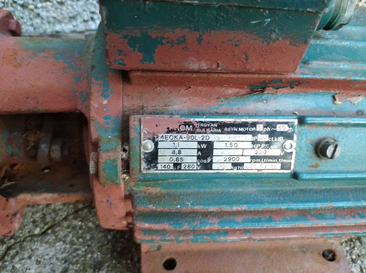 Водна помпа 1 цол с напор 27м.