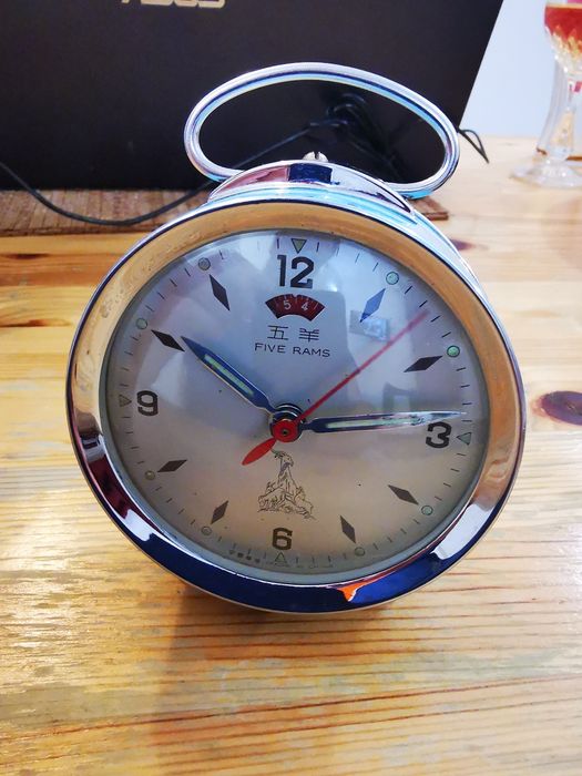 Ceas vintage anii 80 Ceas de masa