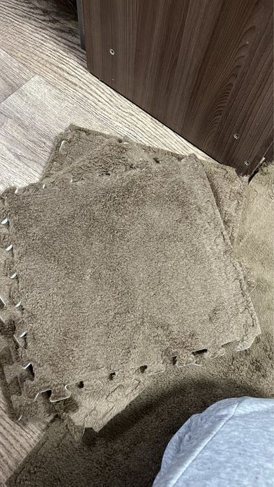 Ковер-пазл коричнеый