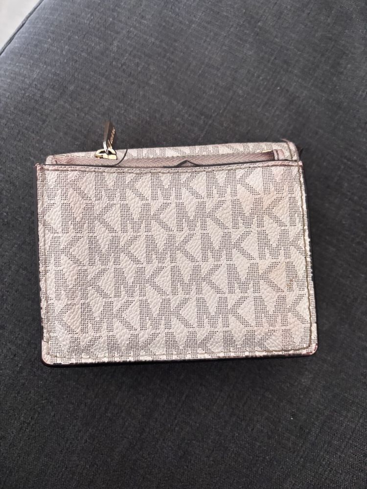 Оригинално портмоне Michael Kors