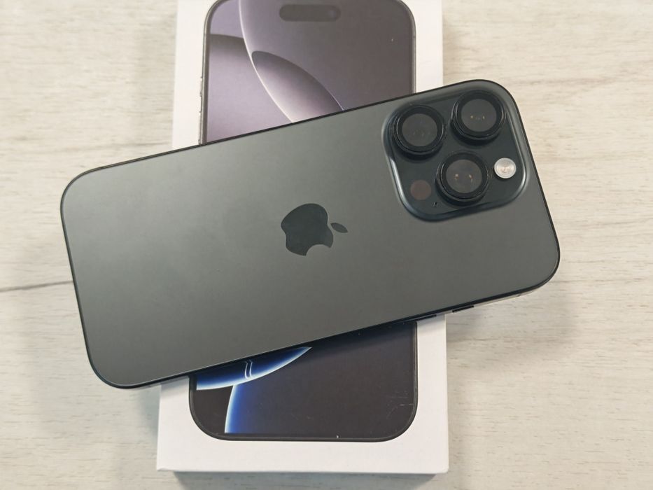 Като нов iPhone 16 Pro 128 GB Black 22м гаранция