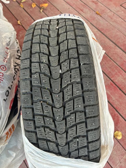 Зимние шины в отличном состоянии