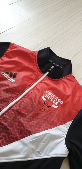 Adidas Chicago Bulls Mens Full Zip Sz L НОВО! ОРИГИНАЛ! Мъжко Горнище!