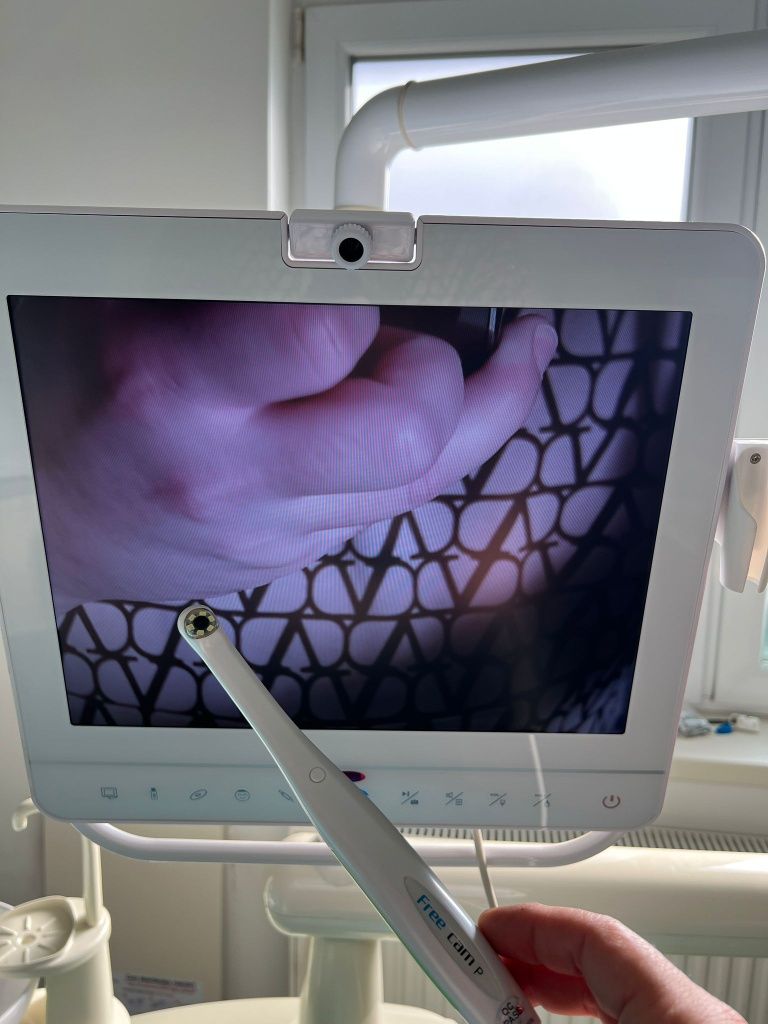 Unit dentar Siger V1000 în stare foarte buna !
foarte bine întreținut