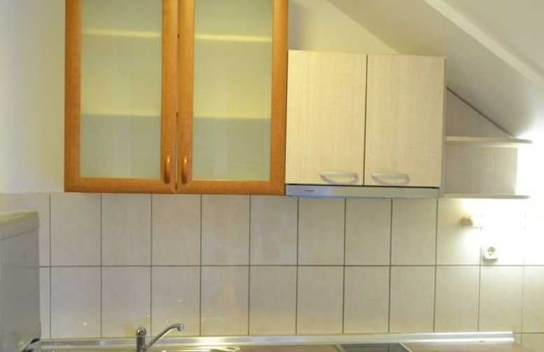 Дава се под наем Едностаен апартамент в Пловдив, Съдийски - 45 кв.м за 163.2 € - Снимка #4