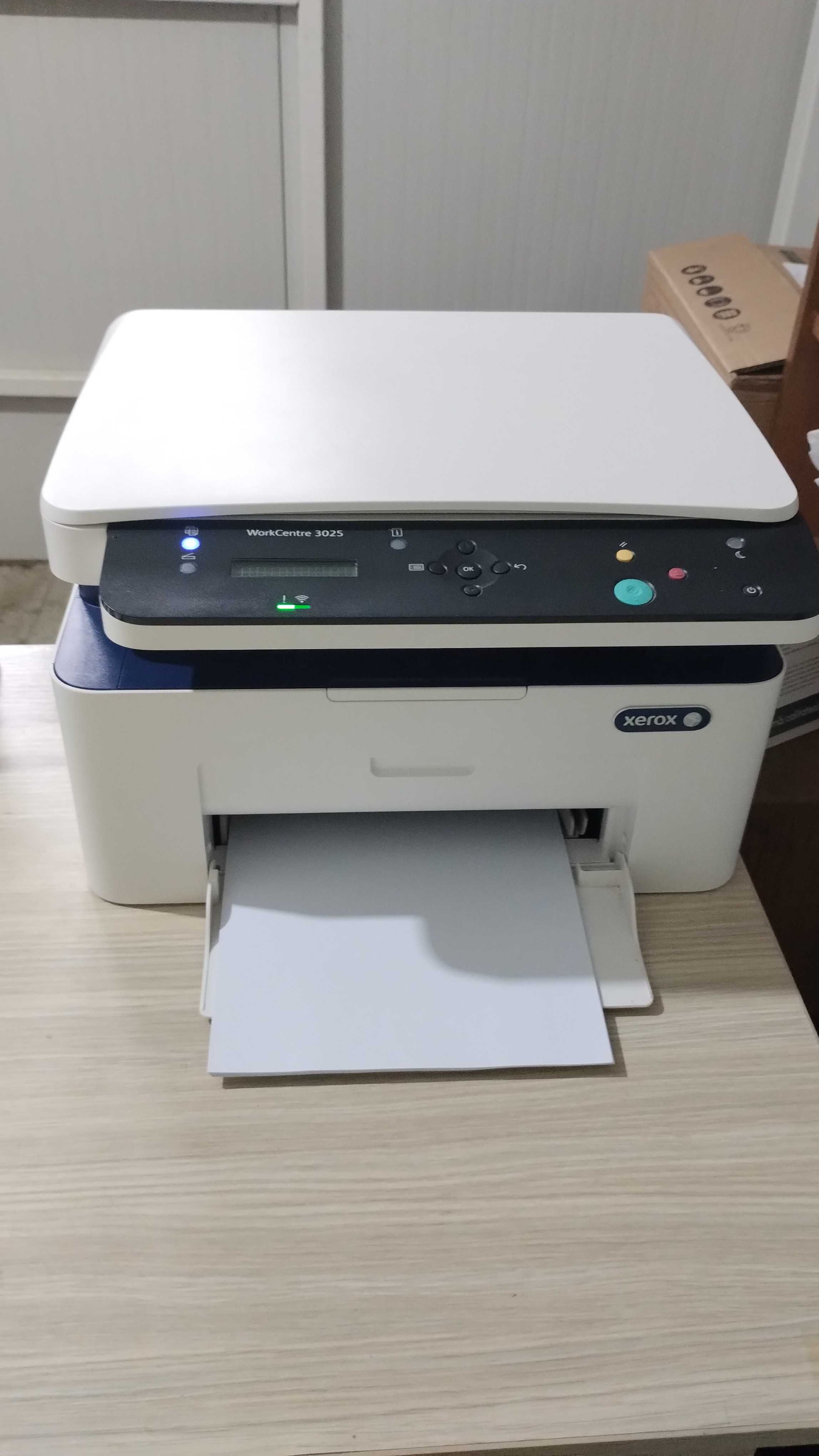 Imprimanta marca Xerox WorkCentre 3025