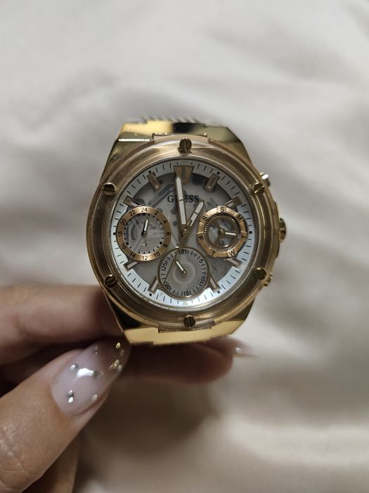 Женски Часовник Guess