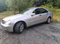 Mercedes Benz C200