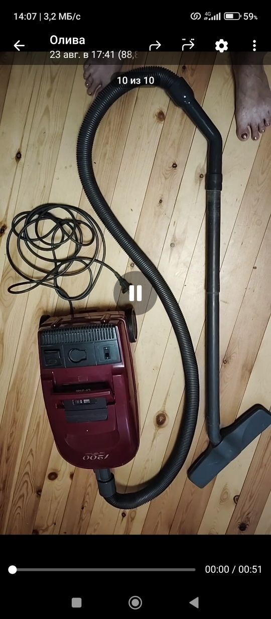 Продам Пылесос Hitachi CV 2500