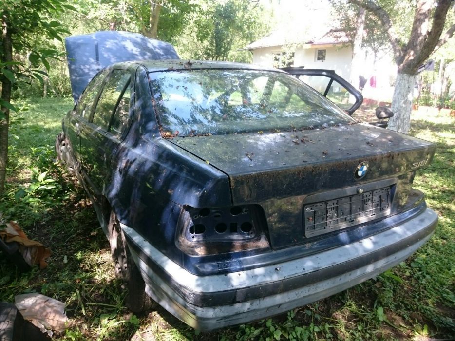 Bmw e36 1.8i на части ниски цени