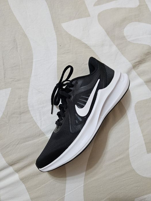 NIKE DOWNSHIFTER 10 нови дамски маратонки