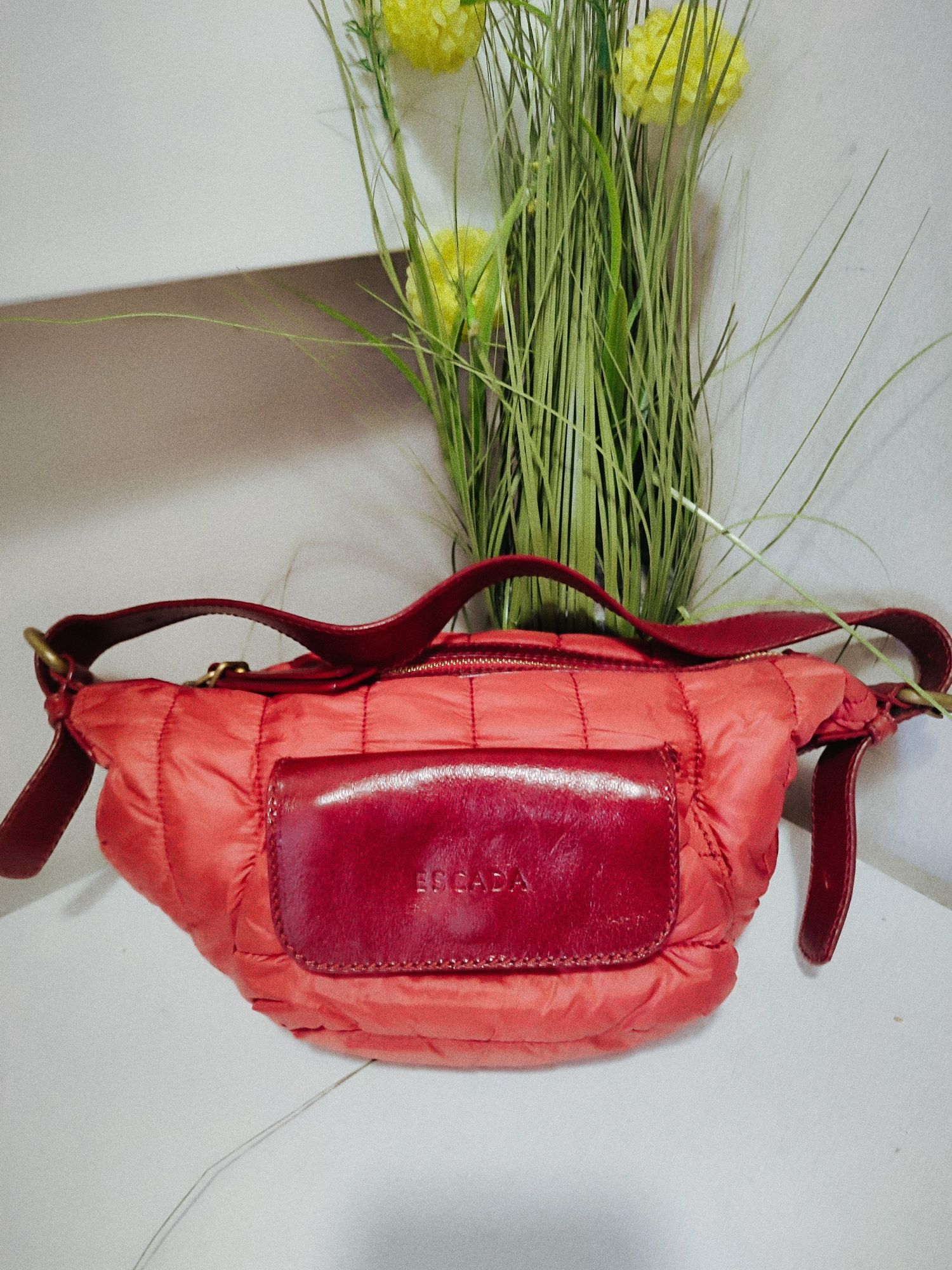 ESCADA- Made in Italy