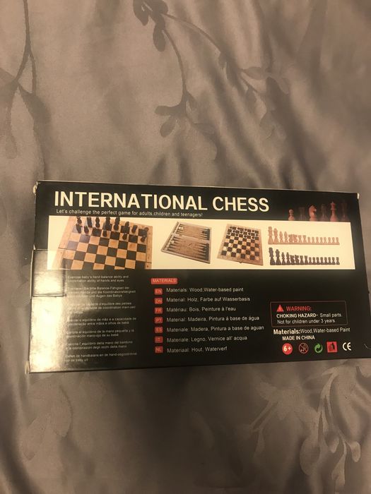 Vand Joc de Sah si table