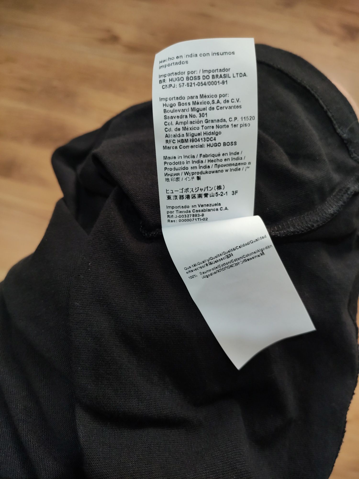 Tricou Hugo Boss mărimea XL