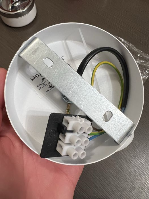 3 aplice de perete noi