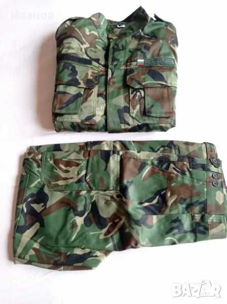 Продавам камуфлажни дрехи