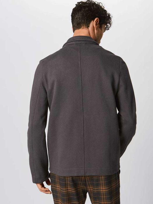 Filippa K, Sacou M. Mitch, Gri, M