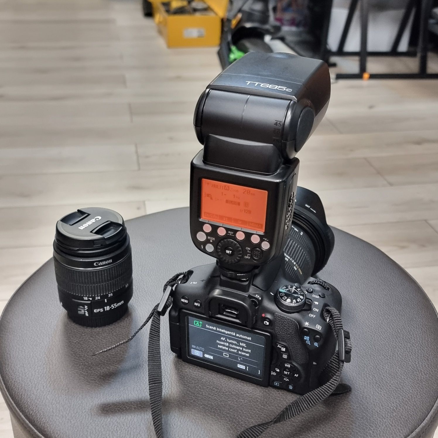 Amanet F28: Canon EOS 750D + Sigma 17-50mm Godox TT685, 18-55mm