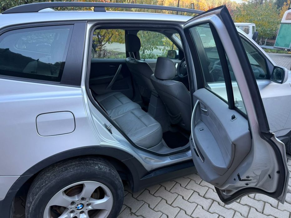 Vând BMW X3 2.0D Xdrive